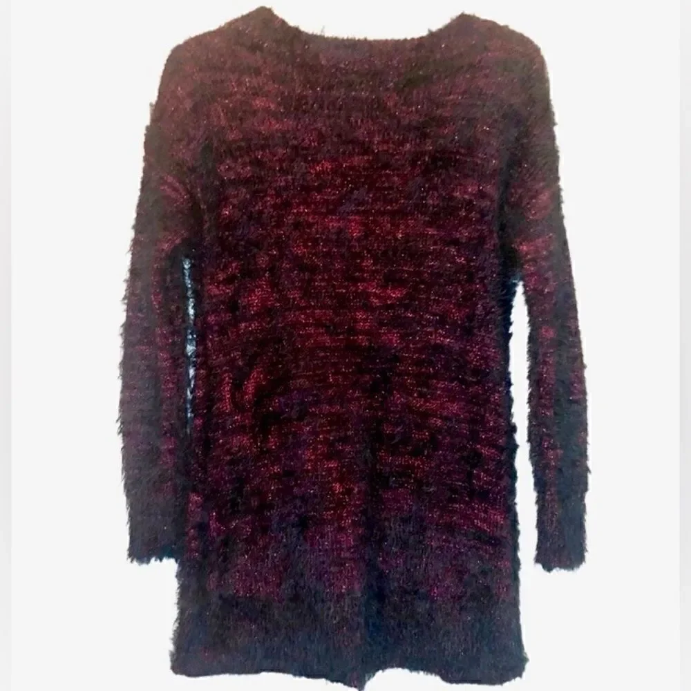 Rock and Republic Textured Metallic V Neck Sweater in Black/Burgundy Women’s M
